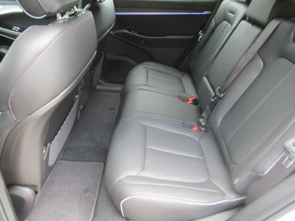 2025 Jeep Wagoneer S Limited photo 28