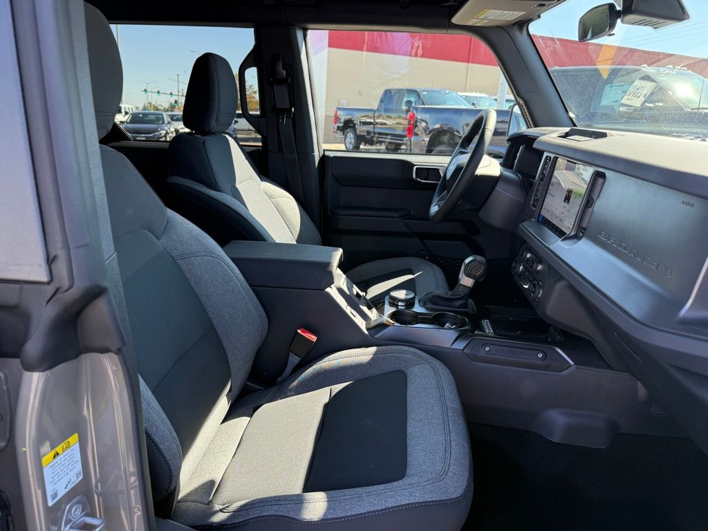 2025 Ford Bronco Big Bend photo 10
