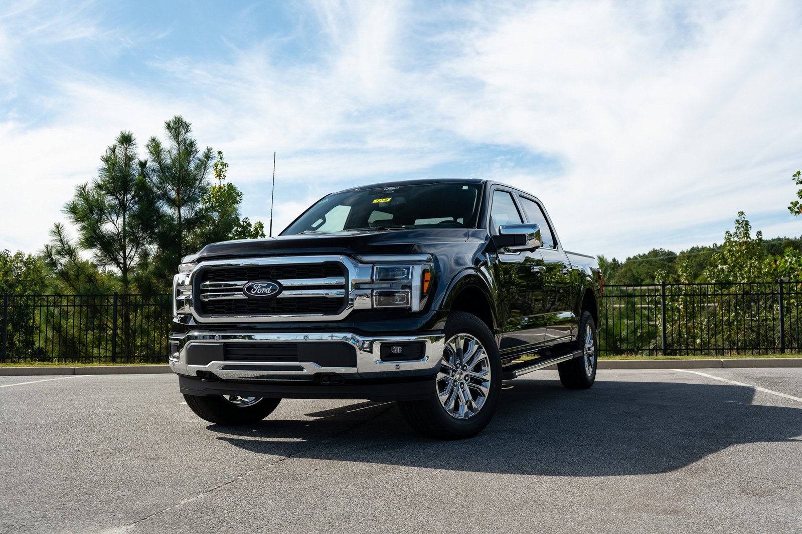 2025 Ford F-150 Lariat's photo