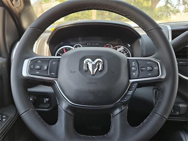 2025 Ram 2500 Big Horn photo 18