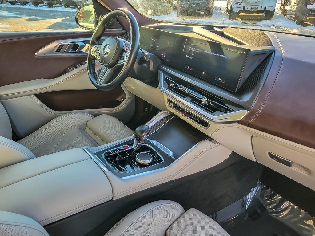 2023 BMW XM BASE AWD - Image 22