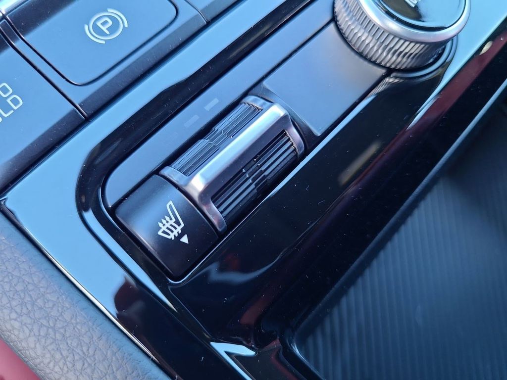 2026 Kia K5 GT-Line photo 24