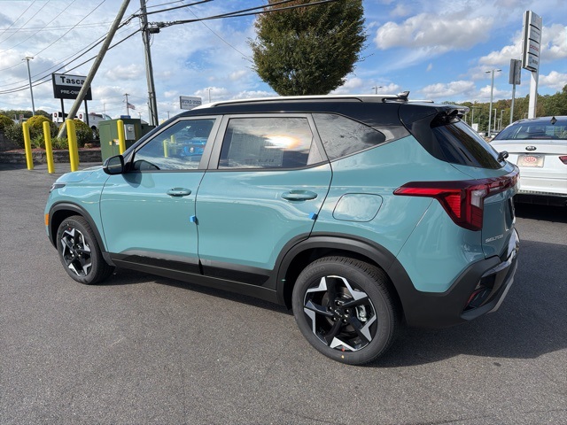2026 Kia Seltos S photo 3