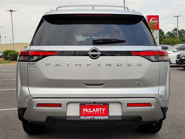 2025 Nissan Pathfinder SL photo 6