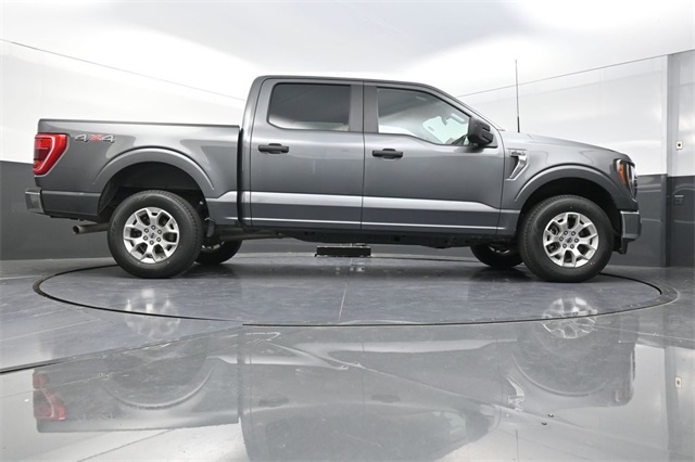 2023 Ford F-150 XLT photo 28