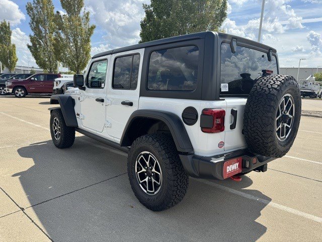2025 Jeep Wrangler Rubicon photo 4