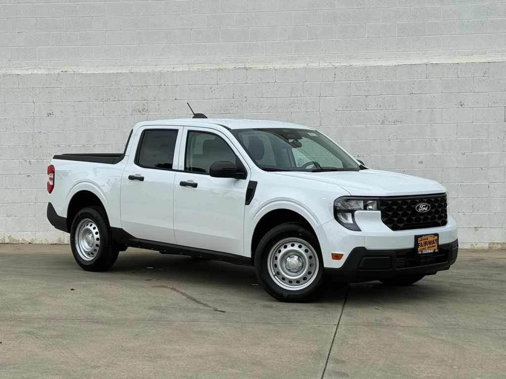 2026 Ford Maverick XL's photo