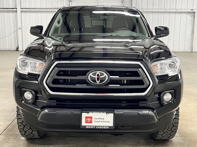 2023 Toyota Tacoma SR5 photo 2