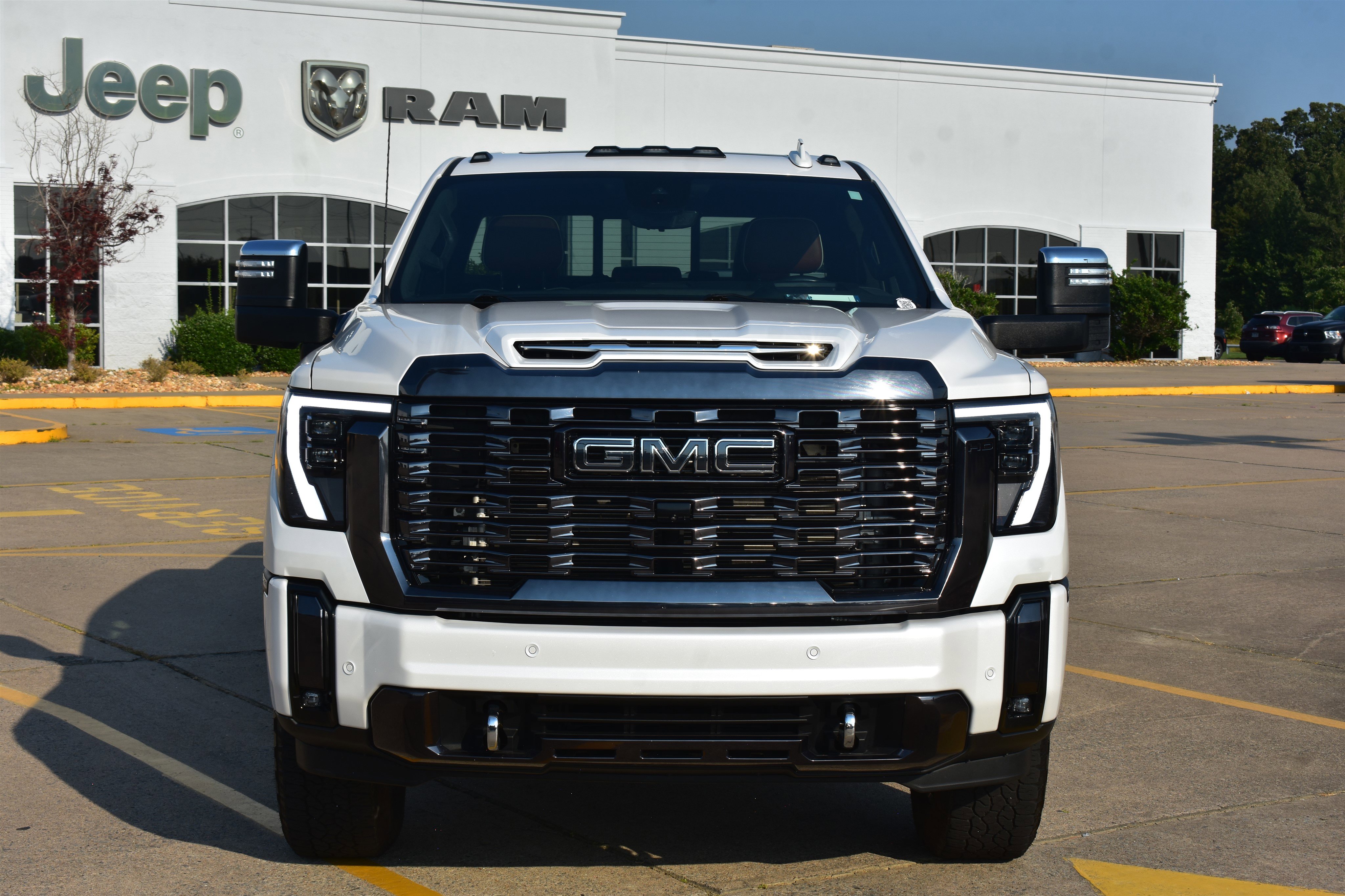 Used 2024 GMC Sierra 2500HD Denali Ultimate with VIN 1GT19XEY3RF267080 for sale in Little Rock