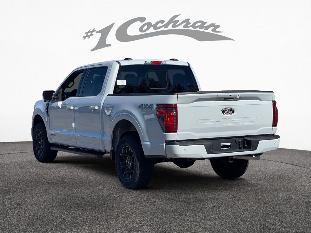 2025 Ford F-150 XLT photo 4
