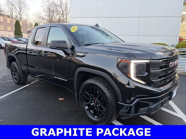 2023 GMC Sierra 1500 Pro's photo