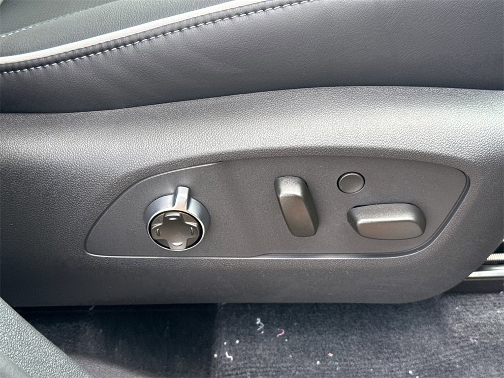 2026 BUICK ENCLAVE - Image 40