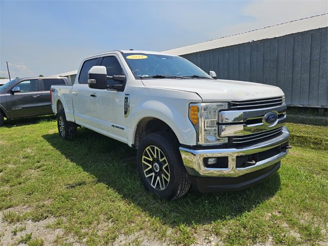 2018 Ford F-250 Lariat photo 3