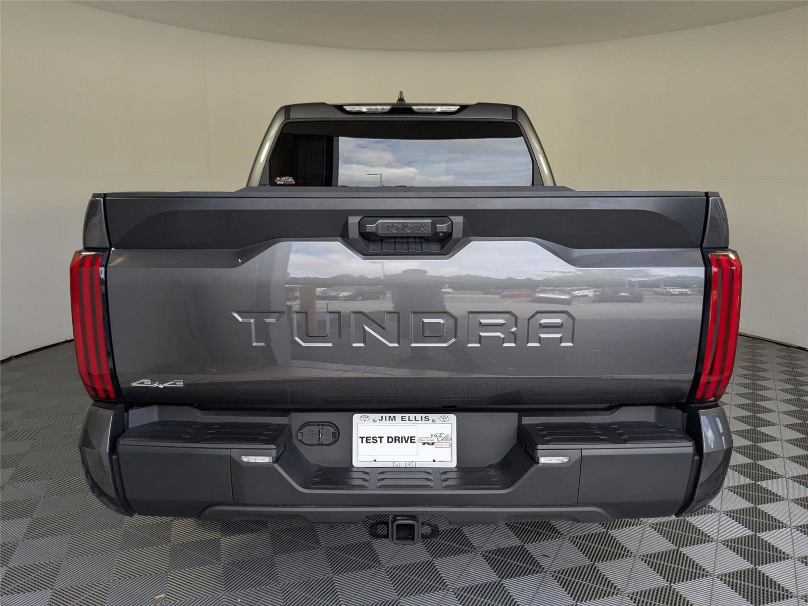 2025 Toyota Tundra SR5 photo 20