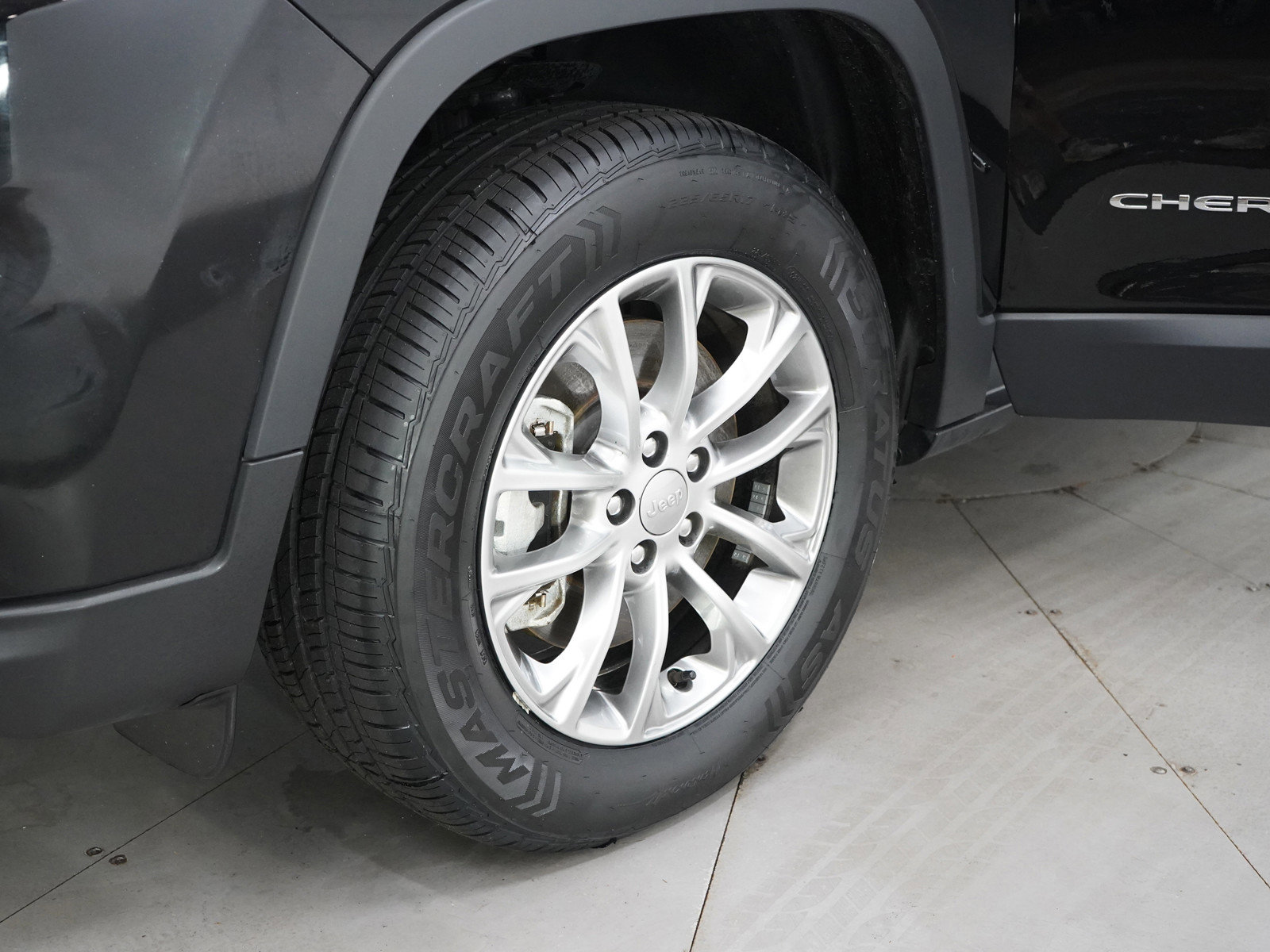 2021 Jeep Cherokee Altitude Latitude Lux photo 25