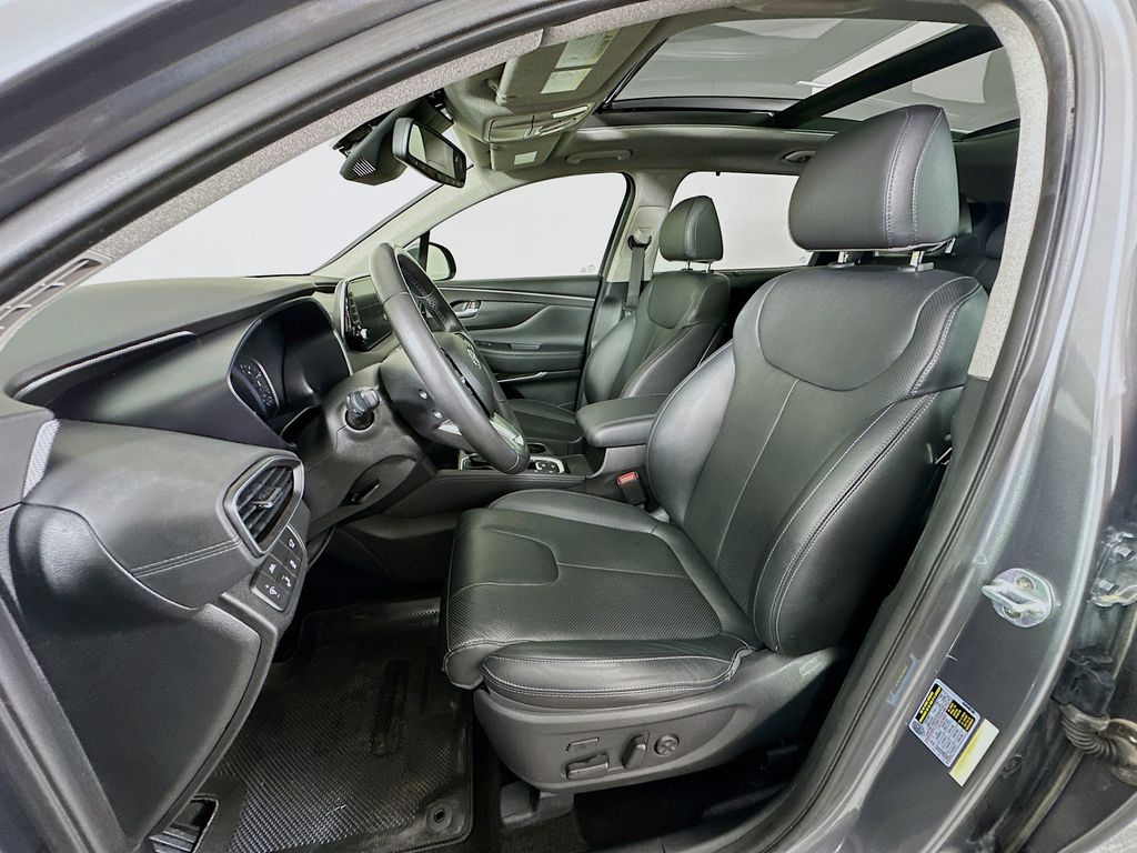 2019 Hyundai Santa Fe Ultimate photo 19