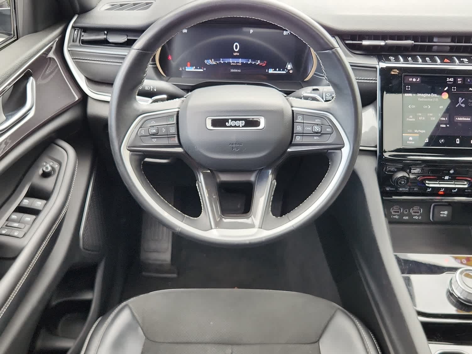 2022 Jeep Grand Cherokee Altitude photo 9