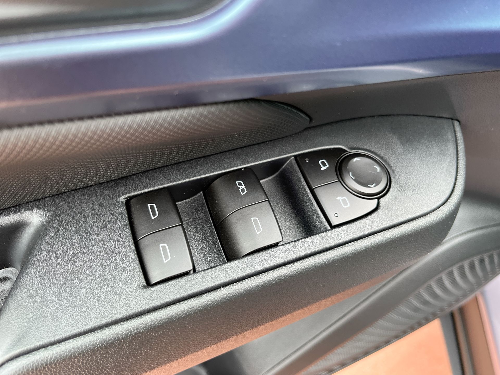 2026 Chevrolet Equinox LT photo 22