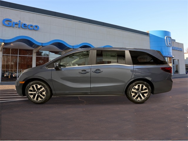 2026 Honda Odyssey EX-L photo 2
