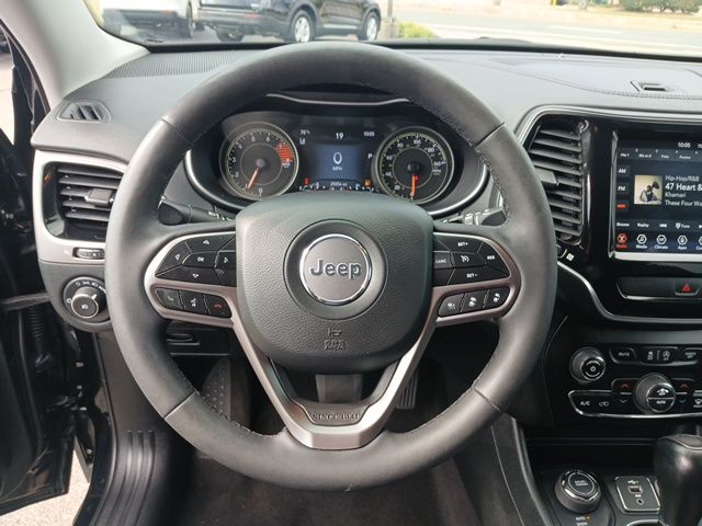 2022 Jeep Cherokee Limited photo 12
