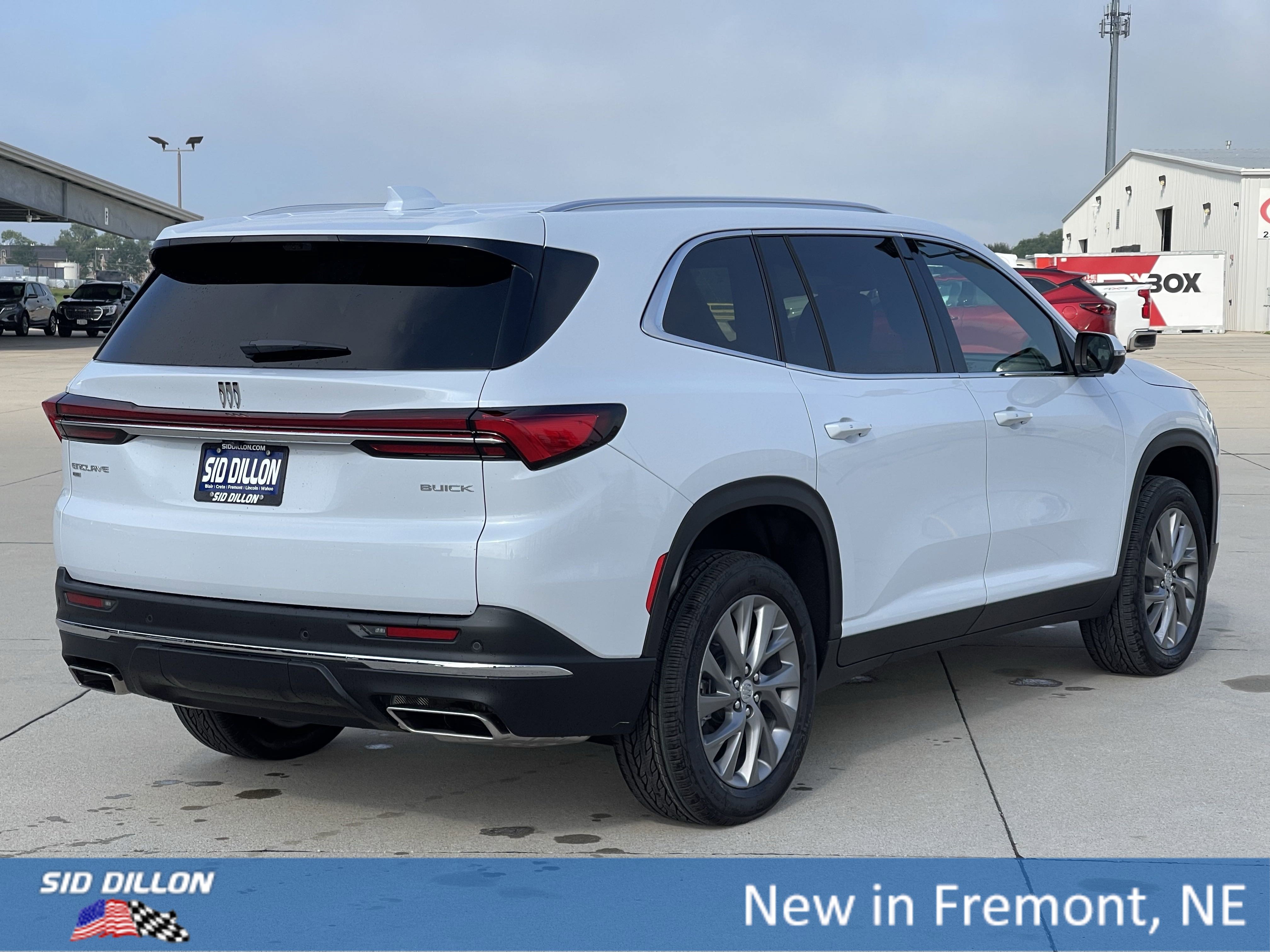 2026 Buick Enclave Preferred photo 10