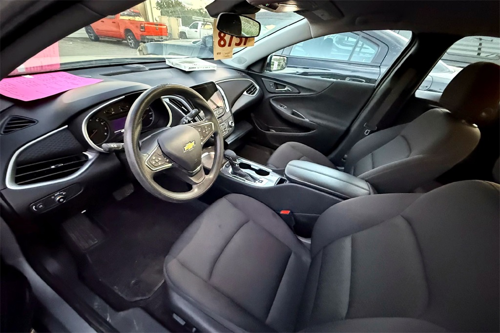 2024 Chevrolet Malibu 1LT photo 9