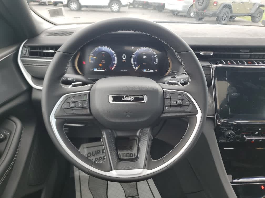 2025 Jeep Grand Cherokee Altitude X photo 18