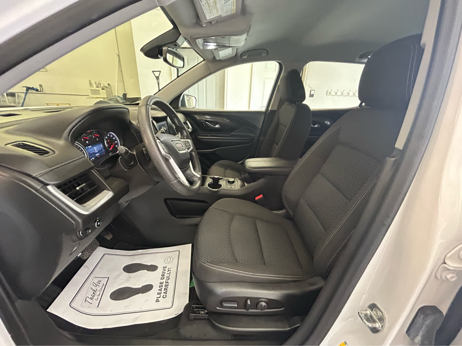 2023 Gmc Terrain SLE photo 9