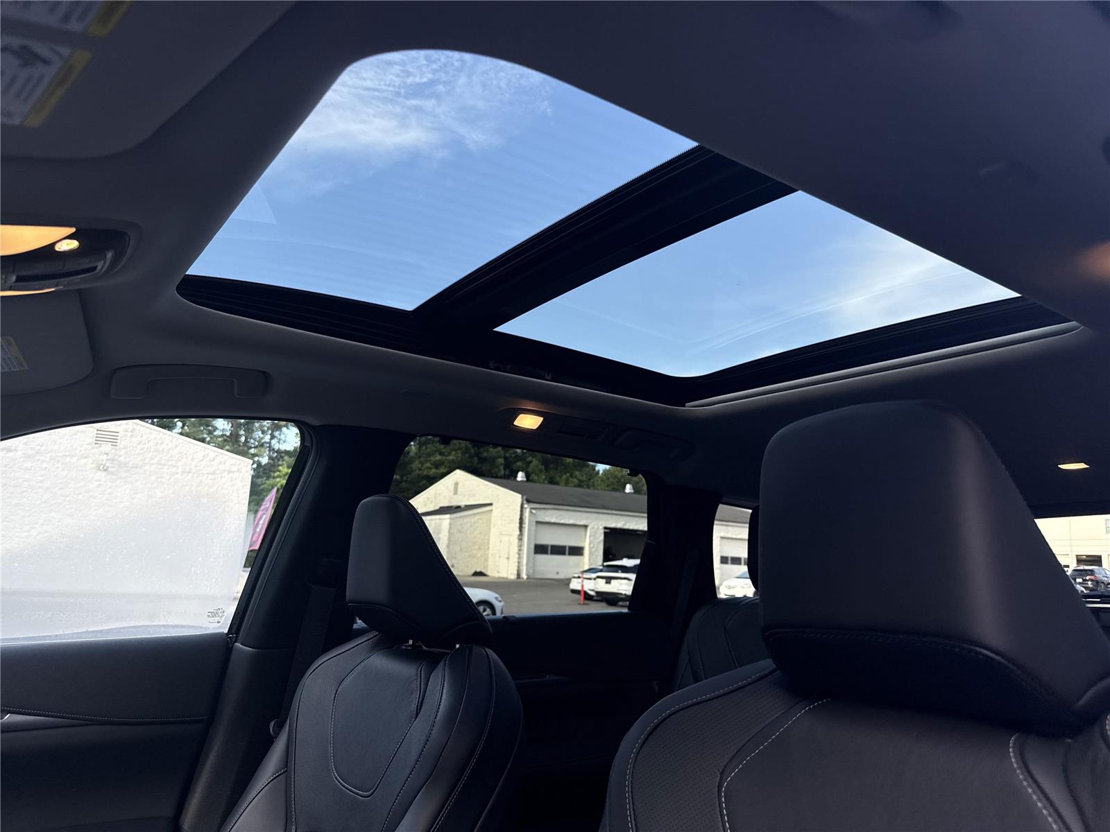 2025 Infiniti QX60 Luxe photo 19