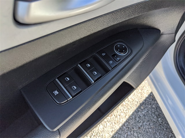 2023 Kia Forte LX photo 15