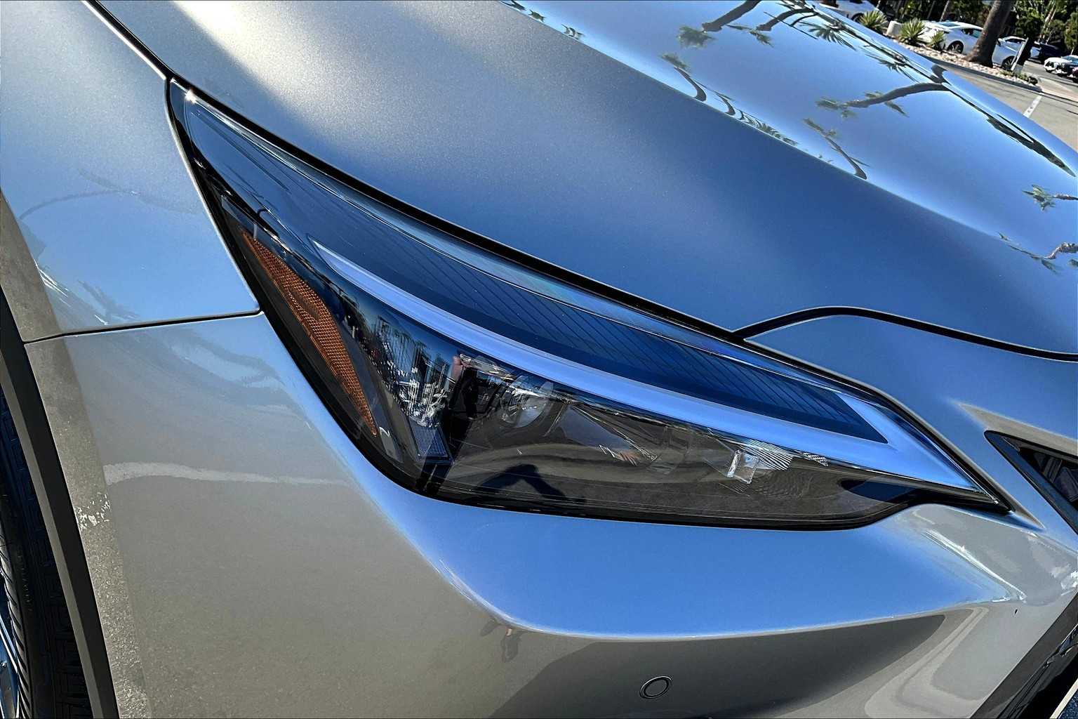 2025 Lexus NX 250 photo 26