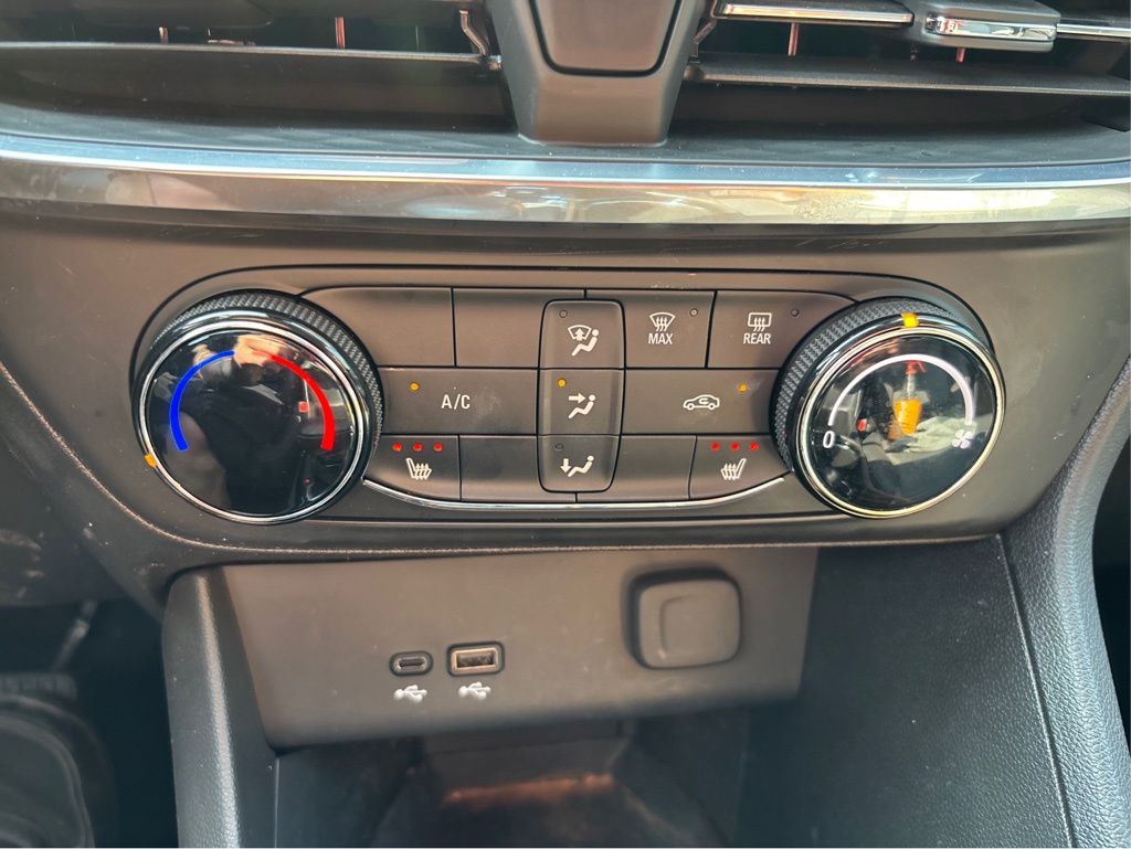 2024 Buick Encore GX Preferred photo 24