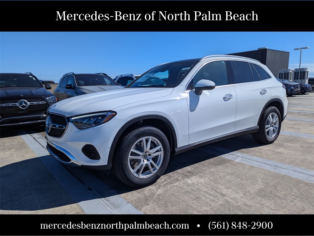 2026 Mercedes-Benz GLC Base's photo