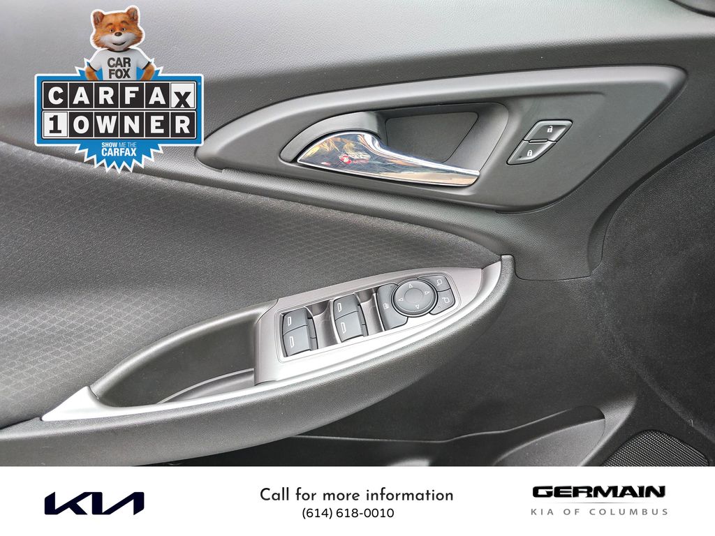2020 Chevrolet Malibu LS photo 23