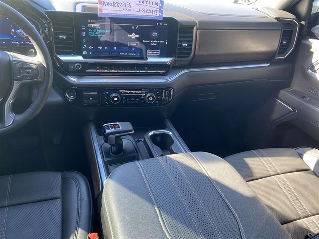2023 Chevrolet Silverado 1500 High Country photo 16