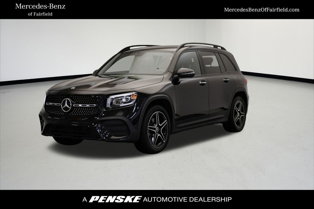 2021 Mercedes-Benz GLB Base's photo
