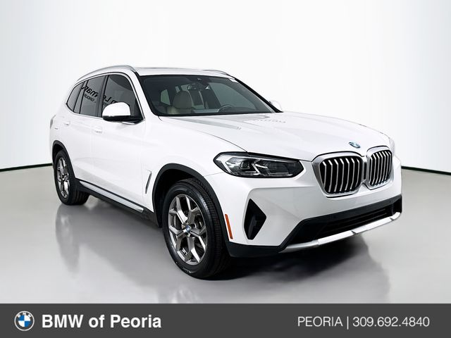 2022 BMW X3 30i's photo