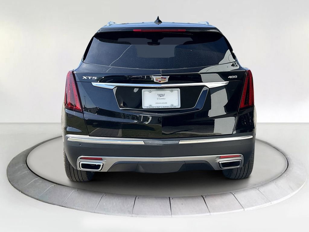 2026 Cadillac XT5 Premium Luxury photo 4