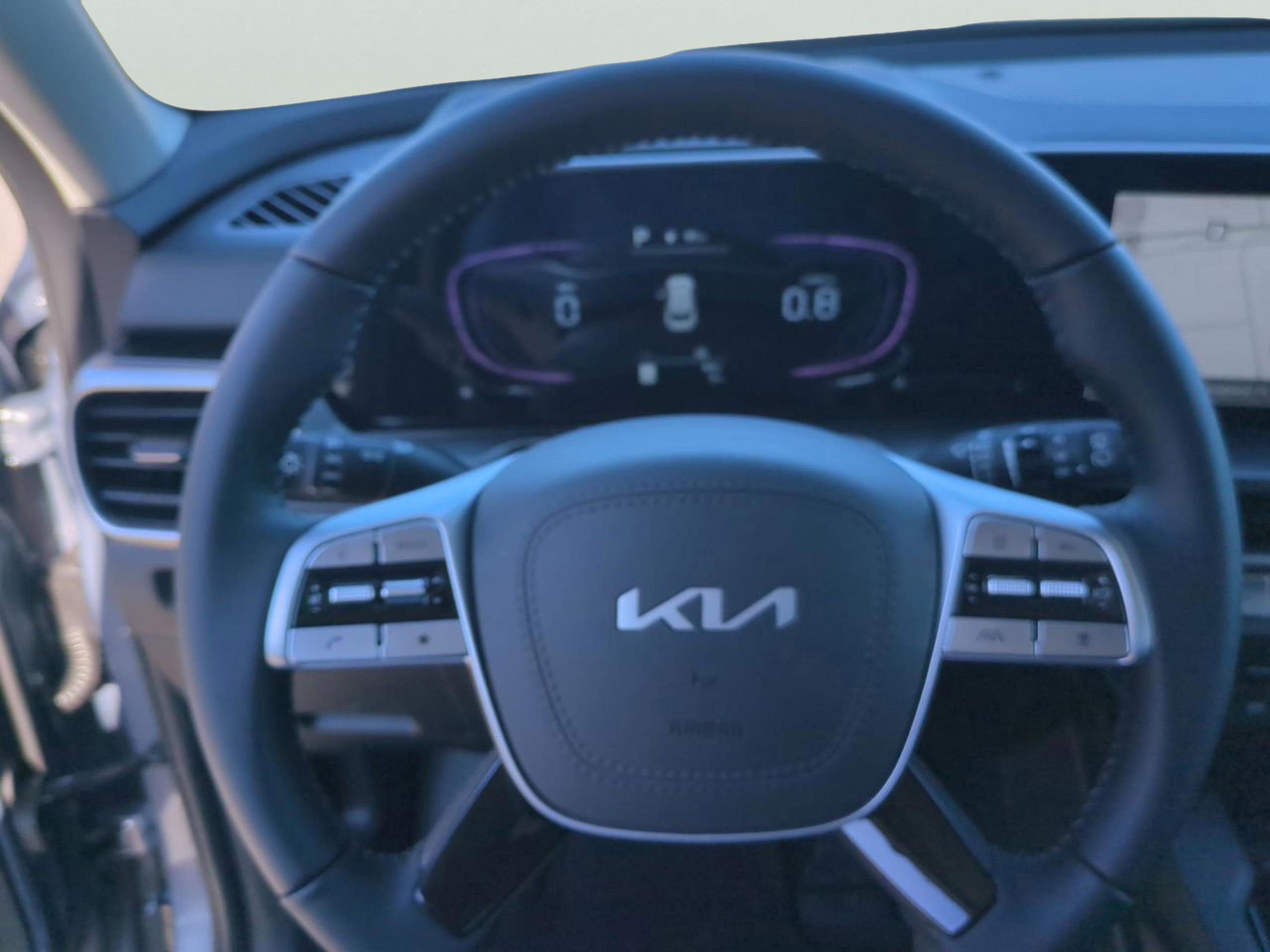 2025 Kia Telluride LX photo 26