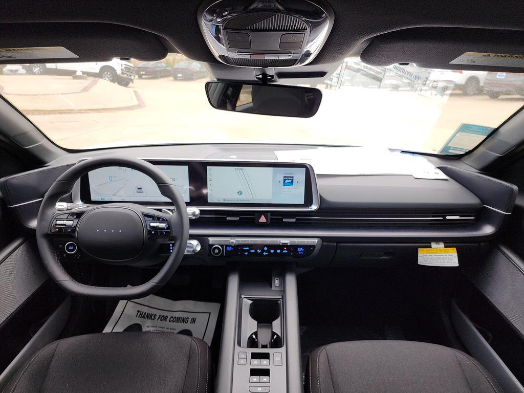 2023 Hyundai Ioniq 6 SE Standard Range photo 6