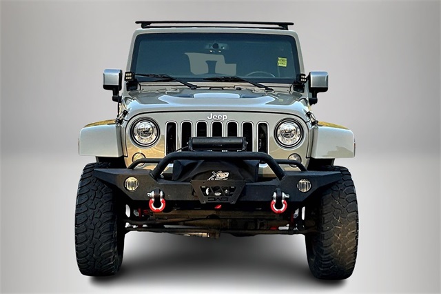2017 Jeep Wrangler Unlimited Sahara photo 3