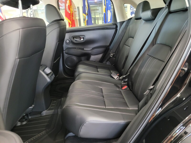 2026 Honda HR-V EX-L photo 7