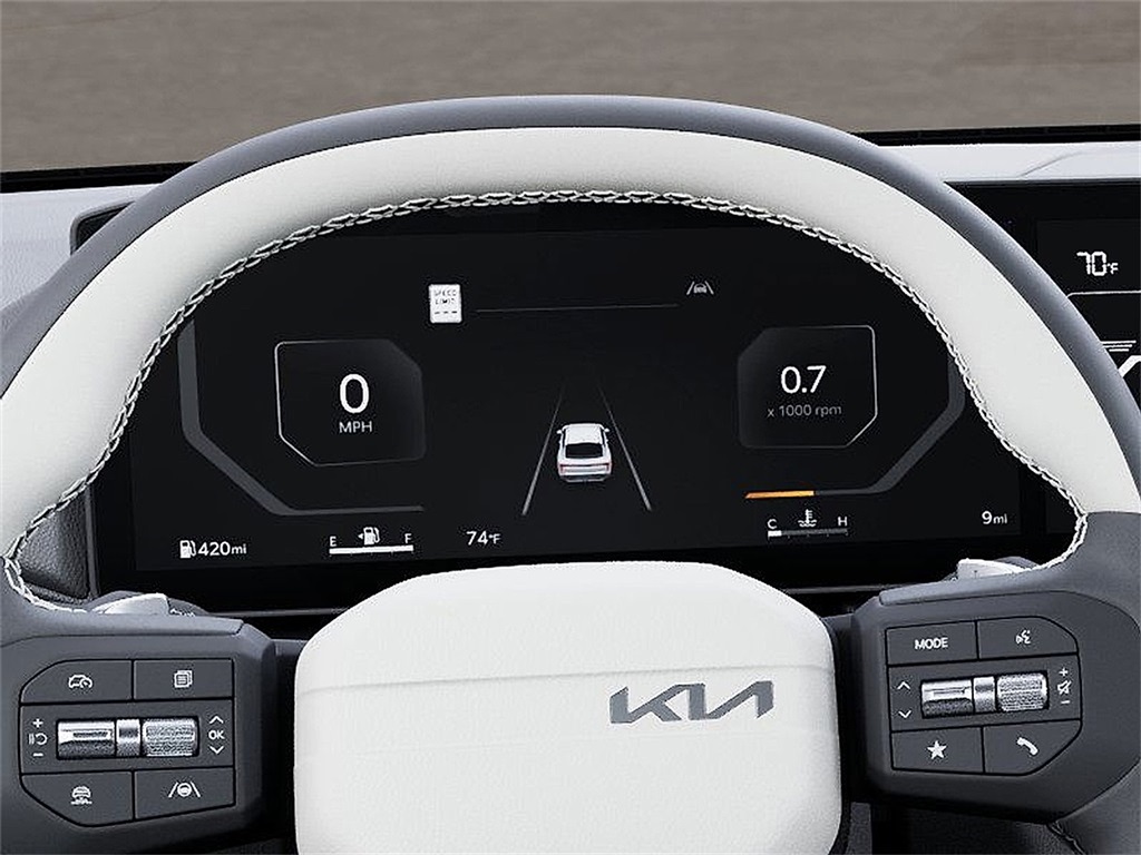 2025 Kia K4 GT-Line Turbo photo 18