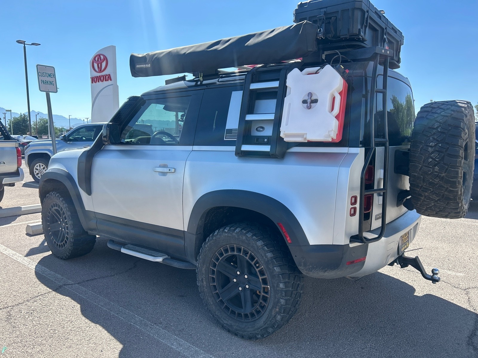 Used 2021 SILVER Land Rover First Edition image 4