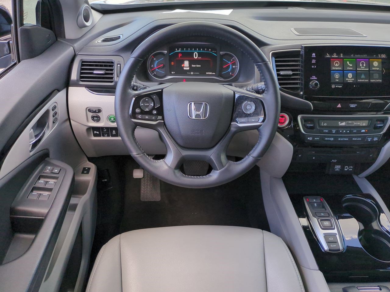 2022 Honda Pilot Touring photo 14