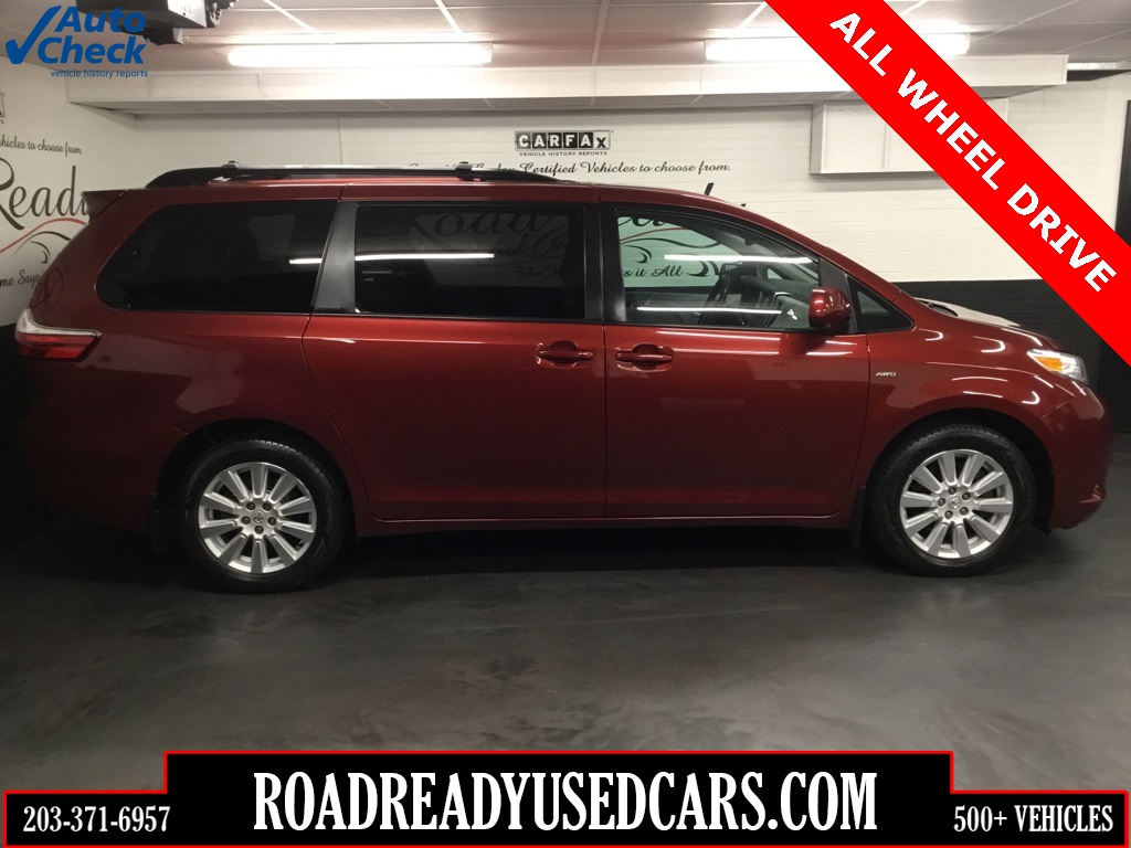 2017 Toyota Sienna LE