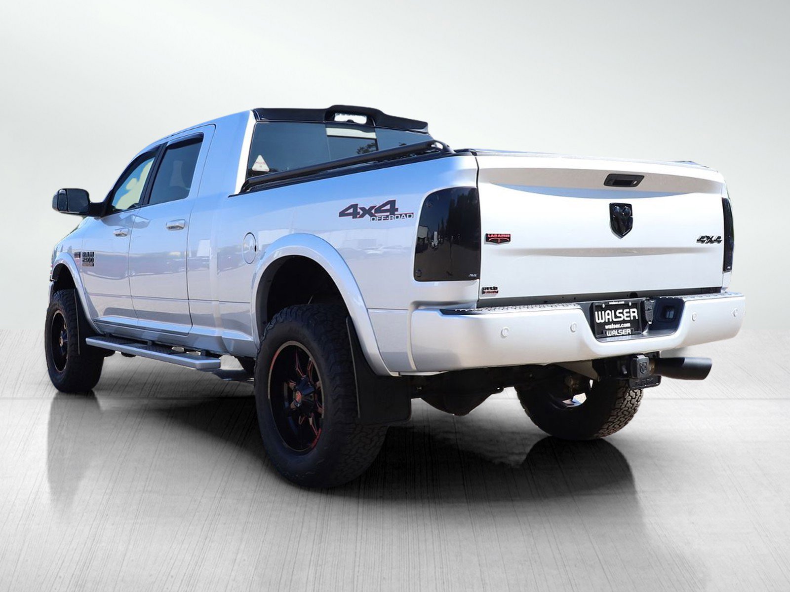 2018 Ram 2500 Laramie photo 2