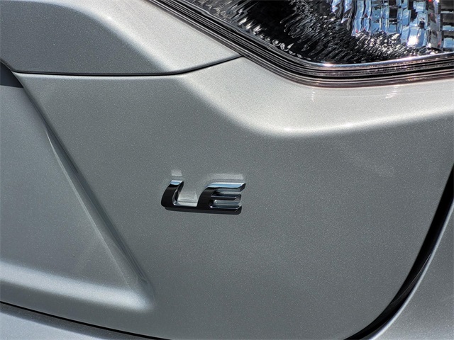 2024 Toyota Corolla LE photo 6