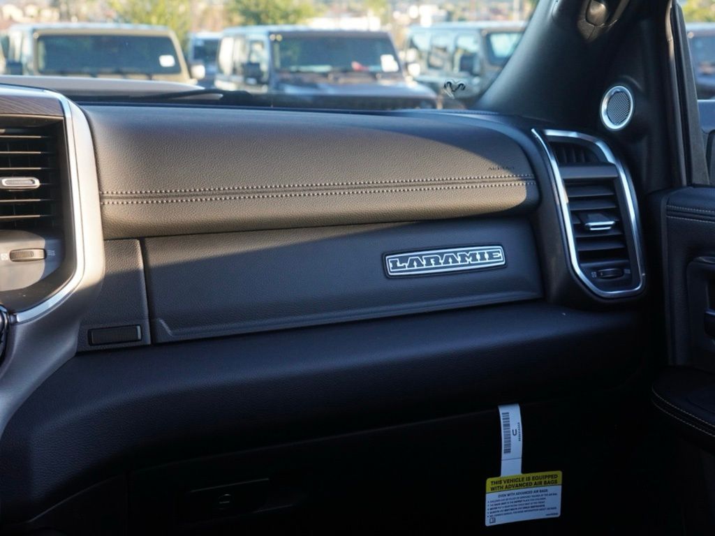 New 2026 Ceramic Gray Clear-Coat Exterior Paint RAM Laramie image 22