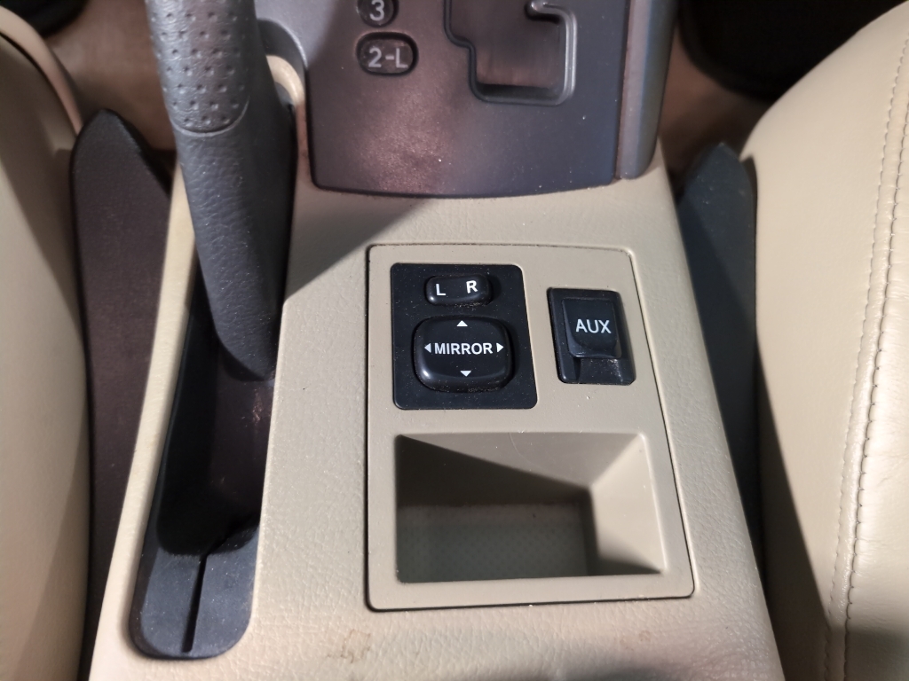 2010 Toyota RAV4 Limited photo 19